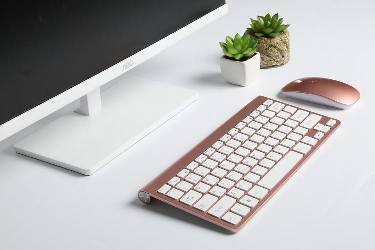 三只狗電子產(chǎn)品拍攝案例鍵盤(pán)場(chǎng)景